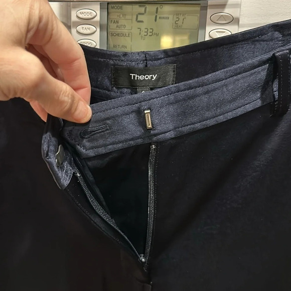 Theory Boyfriend Double Sateen Slim Pant in Navy - Picture 4 of 9